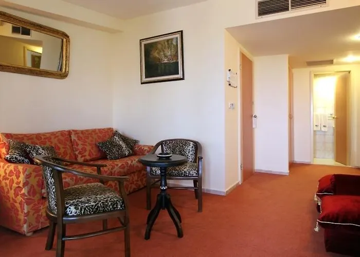 Hotell & Thermal Thermemaris 4*